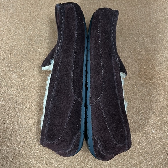 UGG Slippers Size 4 Ascot Loafer Shearling Lined Moccasin Suede Brown 1974 - Picture 10 of 14